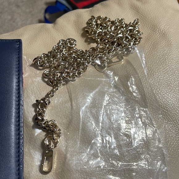 Kate Spade Flower Crossbody Bag - Picture 10 of 10